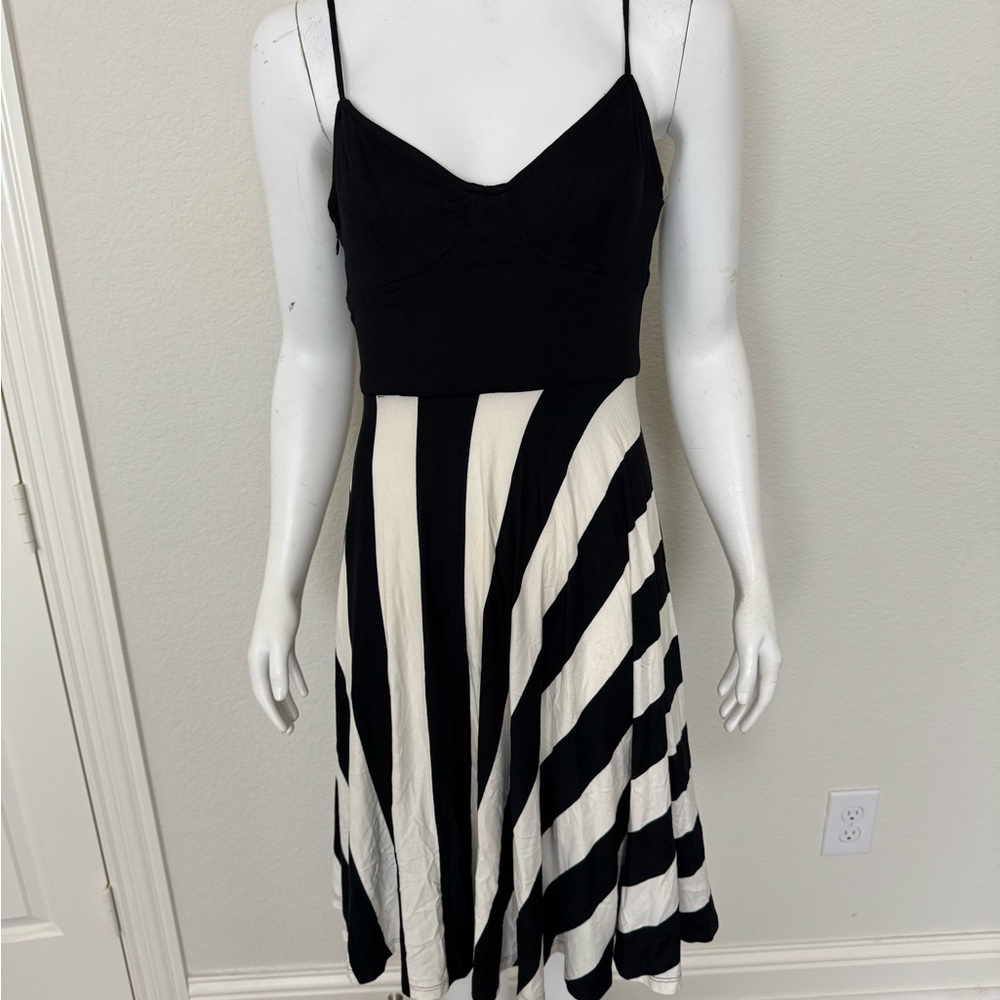 Trina Turk Black and White Fit and Flare Midi Dress